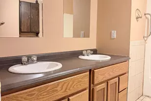 2880 Oklahoma St, Lake Station, IN 46405 - Photo 13
