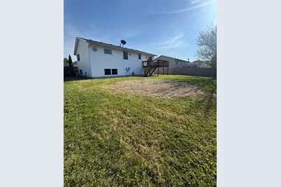7396 Kestrel Street, Hobart, IN 46342 - Photo 17