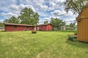 110 Eastwood Ave, La Porte, IN 46350 - Photo 11