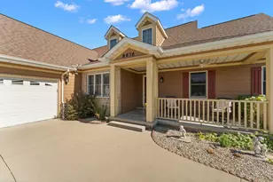 8876 N Lilac St, Demotte, IN 46310 - Photo 3