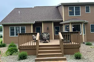 8876 N Lilac St, Demotte, IN 46310 - Photo 5