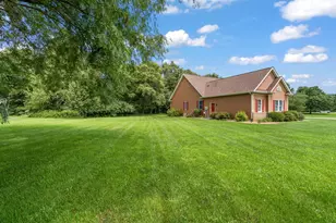 8876 N Lilac St, Demotte, IN 46310 - Photo 33
