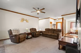 8876 N Lilac St, Demotte, IN 46310 - Photo 7