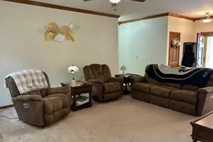 8876 N Lilac St, Demotte, IN 46310 - Photo 9