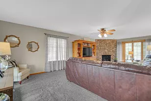 628 Fawn Cir, Lowell, IN 46356 - Photo 9