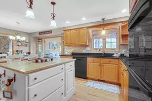 628 Fawn Cir, Lowell, IN 46356 - Photo 7