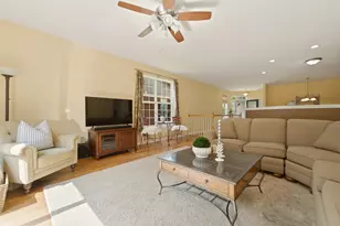 8745 Forest Glen Ct, Saint John, IN 46373 - Photo 9