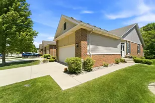 8745 Forest Glen Ct, Saint John, IN 46373 - Photo 1