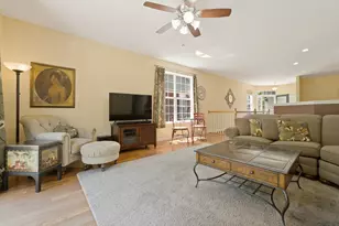 8745 Forest Glen Ct, Saint John, IN 46373 - Photo 11