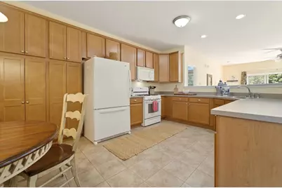 8745 Forest Glen Court, Saint John, IN 46373 - Photo 11