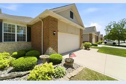 8745 Forest Glen Court, Saint John, IN 46373 - Photo 3
