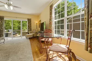 8745 Forest Glen Ct, Saint John, IN 46373 - Photo 9