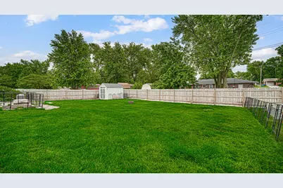 329 Dogwood Street NW, Demotte, IN 46310 - Photo 23