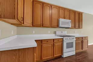 952 Portrait Pl, Dyer, IN 46311 - Photo 11