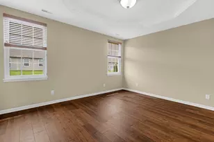 952 Portrait Pl, Dyer, IN 46311 - Photo 17