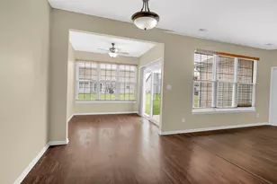952 Portrait Pl, Dyer, IN 46311 - Photo 7