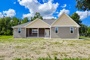 809 E Culver Rd, Knox, IN 46534 - Photo 1