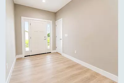809 E Culver Road, Knox, IN 46534 - Photo 7
