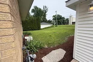 408 Cherry Hill Rd, Dyer, IN 46311 - Photo 29