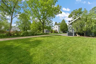 504 S Court St, Crown Point, IN 46307 - Photo 45