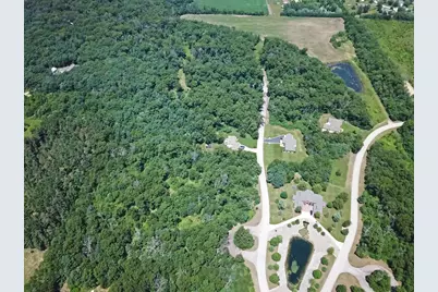 11222 Pleasant Grove Drive, Wheatfield, IN 46392 - Photo 9