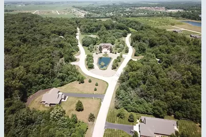 11222 Pleasant Grove Drive, Wheatfield, IN 46392 - Photo 11