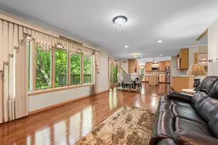 7125 Dove Dr, Schererville, IN 46375 - Photo 7