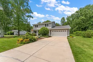 2605 Thomas Rd, Valparaiso, IN 46383 - Photo 35