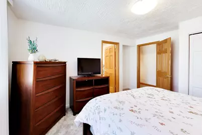 8039 Forest Avenue, Munster, IN 46321 - Photo 25
