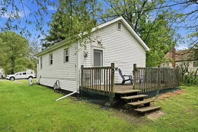 3223 E 35th Place, Lake Station, IN 46405 - Photo 5