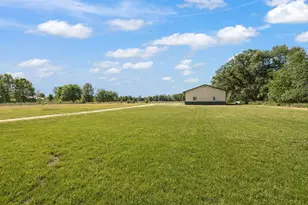 2729 W 1450 N, Wheatfield, IN 46392 - Photo 9