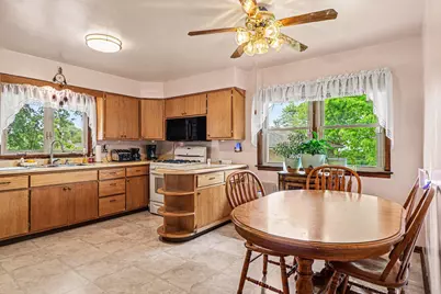 305 W 35th Avenue, Griffith, IN 46319 - Photo 7