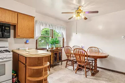305 W 35th Avenue, Griffith, IN 46319 - Photo 9