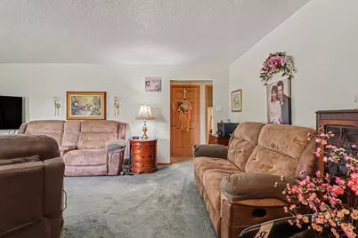 305 W 35th Avenue, Griffith, IN 46319 - Photo 5