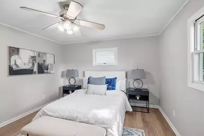 2123 Lapine Street, Portage, IN 46368 - Photo 9