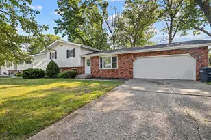 2123 Lapine St, Portage, IN 46368 - Photo 3