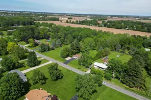 243 S 150 E, Valparaiso, IN 46383 - Photo 31