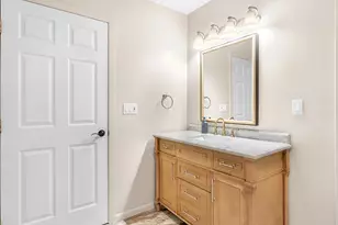 10 S Vine Dr, Hebron, IN 46341 - Photo 37