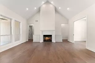 493 Stonebridge Pkwy, Valparaiso, IN 46383 - Photo 13