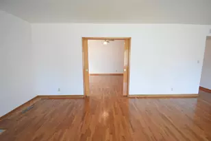 328 S Weston St, Rensselaer, IN 47978 - Photo 17