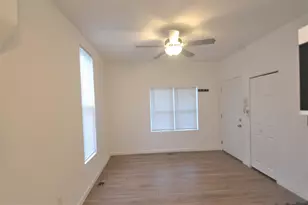 610 Union St, Valparaiso, IN 46383 - Photo 5