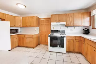 438 Lewis St, Hammond, IN 46320 - Photo 13