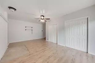 2940 Elmwood St, Portage, IN 46368 - Photo 9