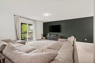 1594 Sunnyslope Dr, Crown Point, IN 46307 - Photo 7