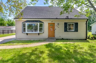 719 Capitol Rd, Valparaiso, IN 46385 - Photo 3