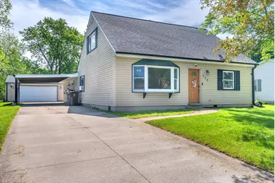 719 Capitol Road, Valparaiso, IN 46385 - Photo 1