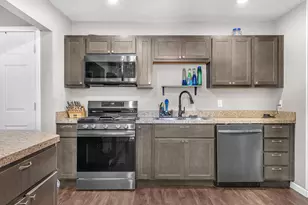 719 Capitol Rd, Valparaiso, IN 46385 - Photo 5