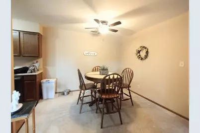 9651 Merrillville Road #204, Crown Point, IN 46307 - Photo 7