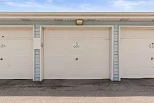9651 Merrillville Rd, Crown Point, IN 46307 - Photo 23