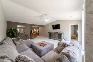 1615 Golden Oak Dr, Crown Point, IN 46307 - Photo 19
